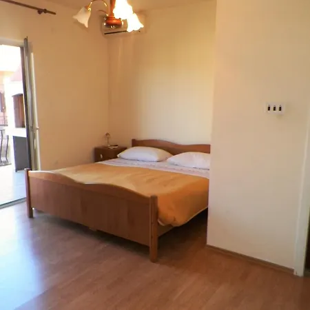 Senija Guest house 3*